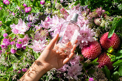 proionta-gynaikeia-aromata-loccitane