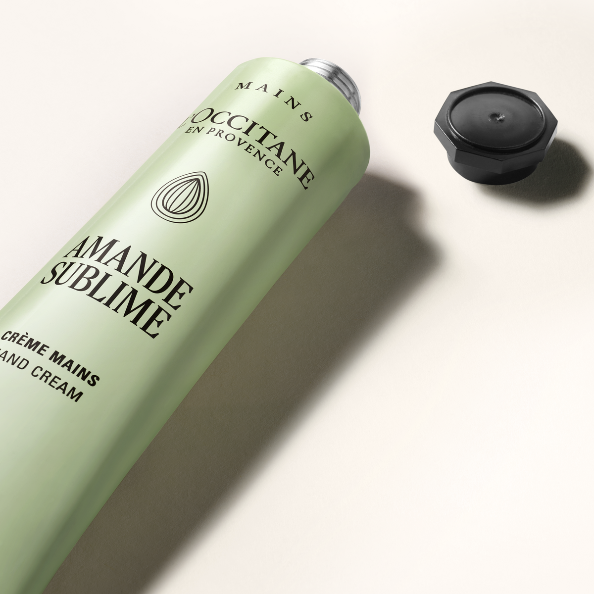 Almond Delicious Hands 75ML