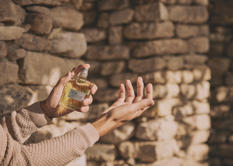 aromatisteite-logoi-gia-na-agoraseis-apo-fysiko-katastima